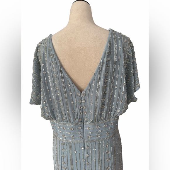 Mac Duggal Beaded Cap Sleeve Colum Midi Dress in Slate Blue - Picture 8 of 11